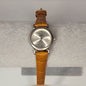 ⌚️ Claremont Women's Watch